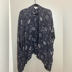 Ann Taylor Loft Floral High Low Kimono​